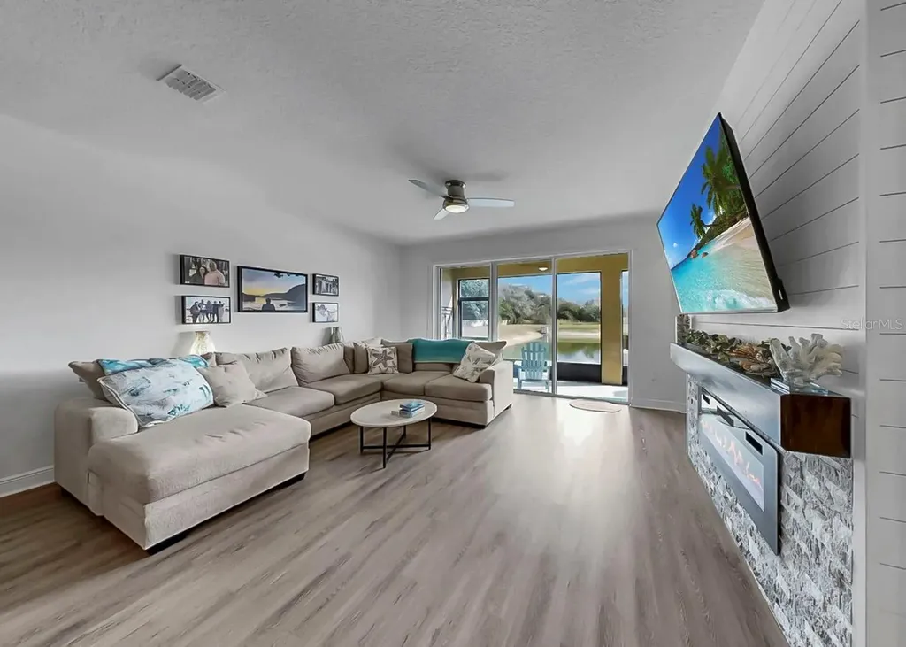 10212 Newel Valley Loop Riverview FL 33569