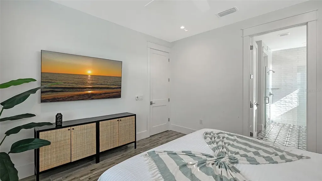 2206 Avenue A Bradenton Beach FL 34217