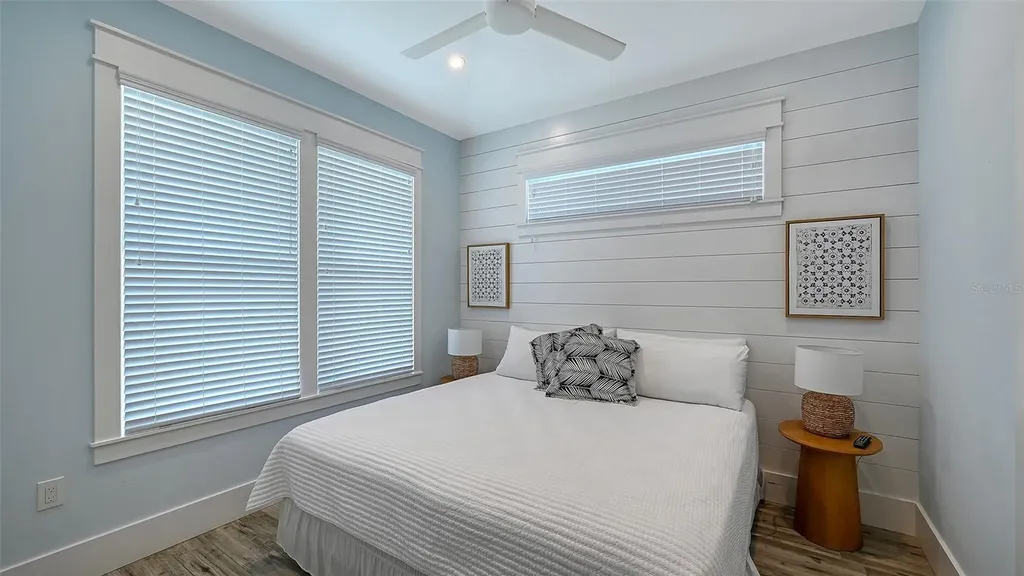 2206 Avenue A Bradenton Beach FL 34217