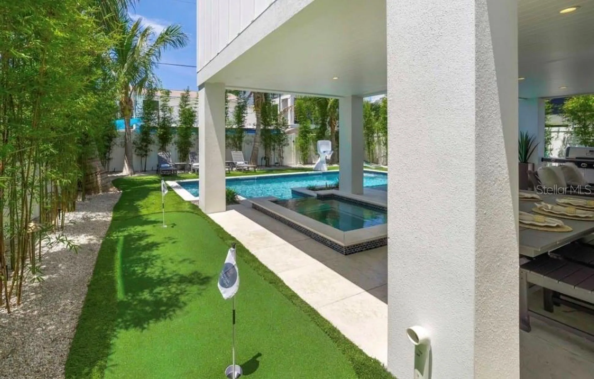 2206 Avenue A Bradenton Beach FL 34217