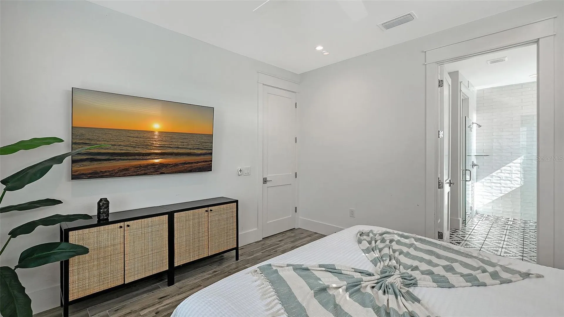 2206 Avenue A Bradenton Beach FL 34217