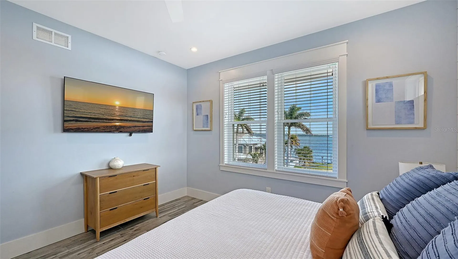2206 Avenue A Bradenton Beach FL 34217
