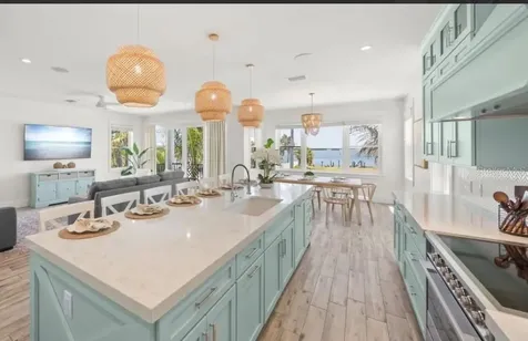 2206 Avenue A Bradenton Beach FL 34217