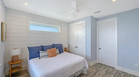 2206 Avenue A Bradenton Beach FL 34217