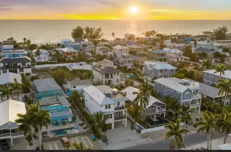 2206 Avenue A Bradenton Beach FL 34217