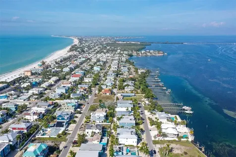 2206 Avenue A Bradenton Beach FL 34217