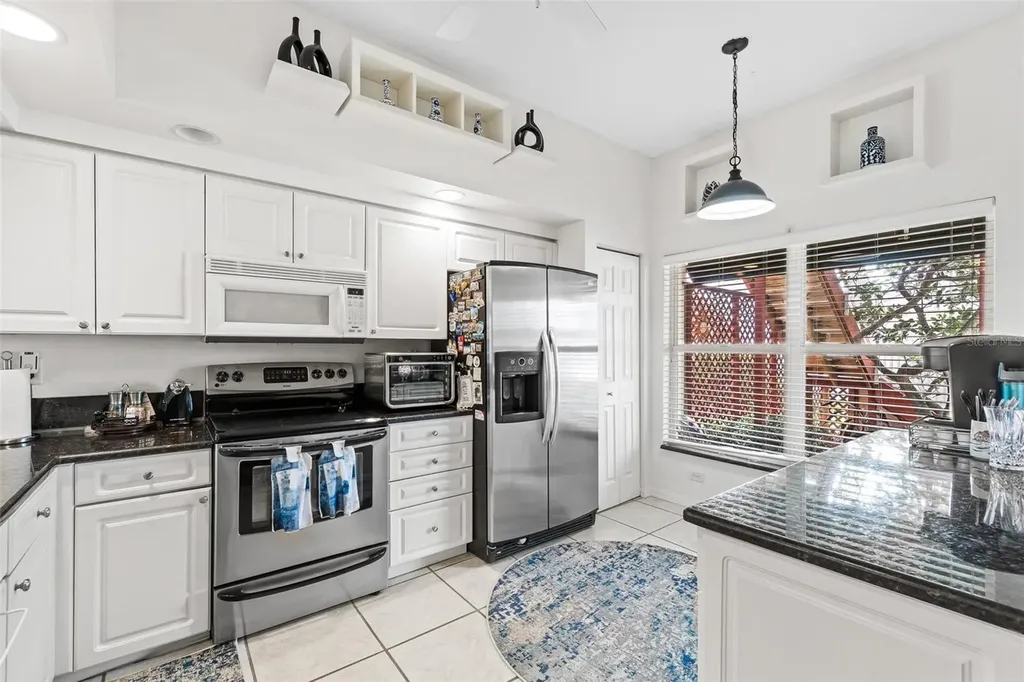 6555 99th Way N St Petersburg FL 33708
