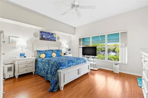 6555 99th Way N St Petersburg FL 33708