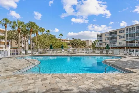 6555 99th Way N St Petersburg FL 33708