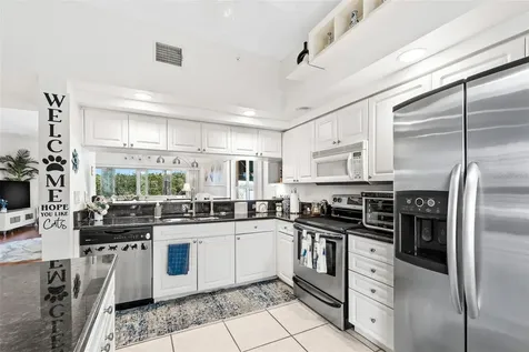 6555 99th Way N St Petersburg FL 33708