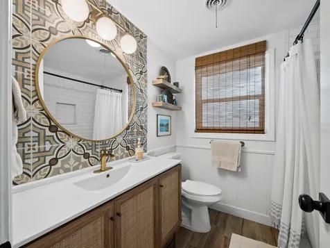 691 Tarawitt Drive Longboat Key FL 34228