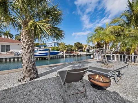 691 Tarawitt Drive Longboat Key FL 34228