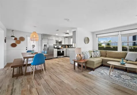 691 Tarawitt Drive Longboat Key FL 34228