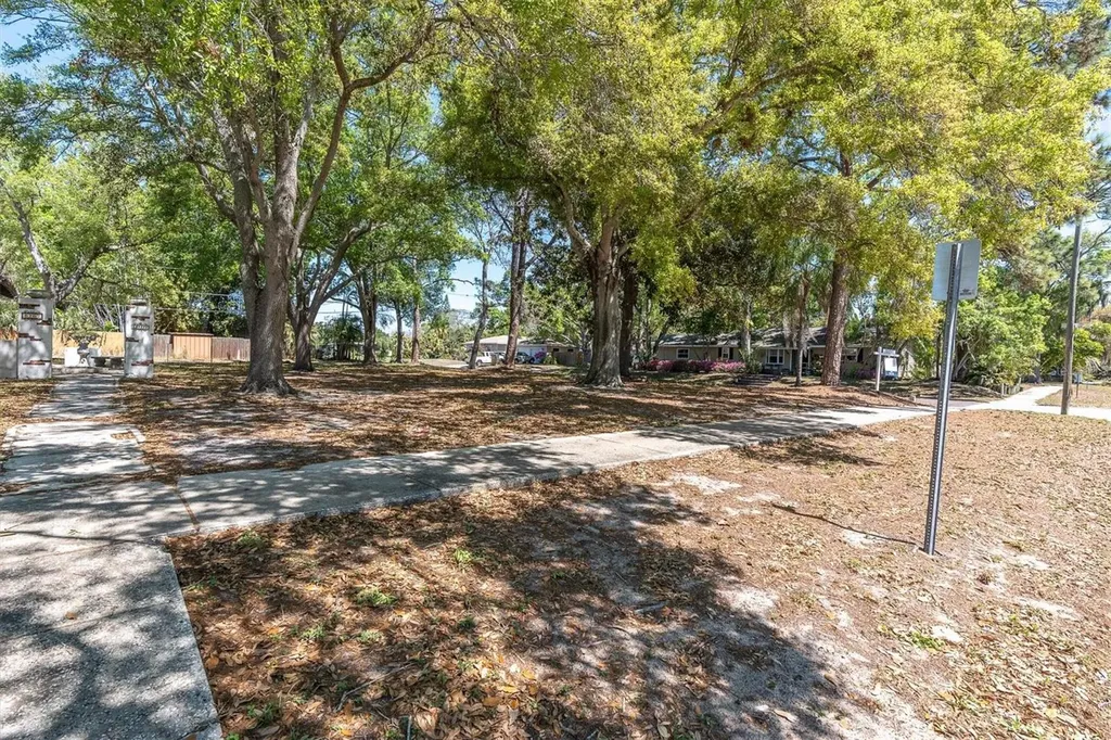 6201 11th Avenue S Gulfport FL 33707