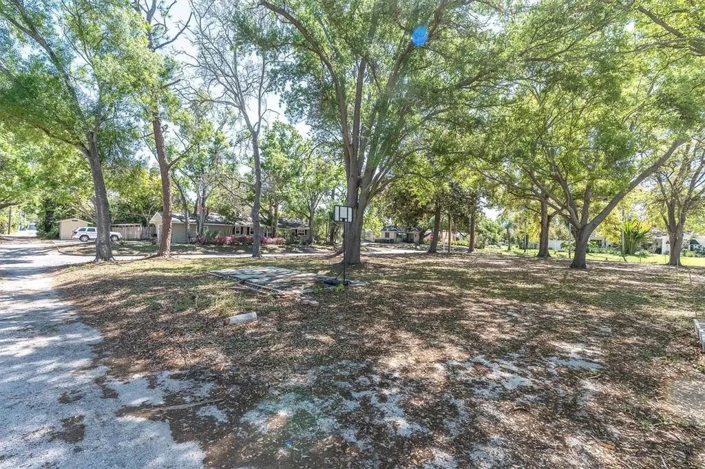 6201 11th Avenue S Gulfport FL 33707