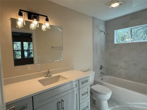 4409 NW 31st Avenue Gainesville FL 32606