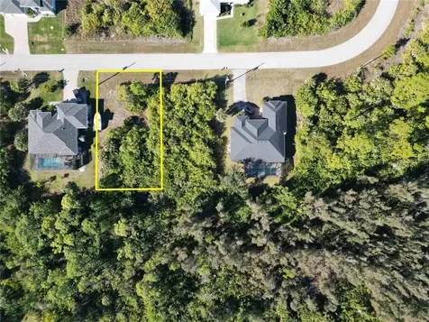 9558 Shelburne Circle Port Charlotte FL 33981