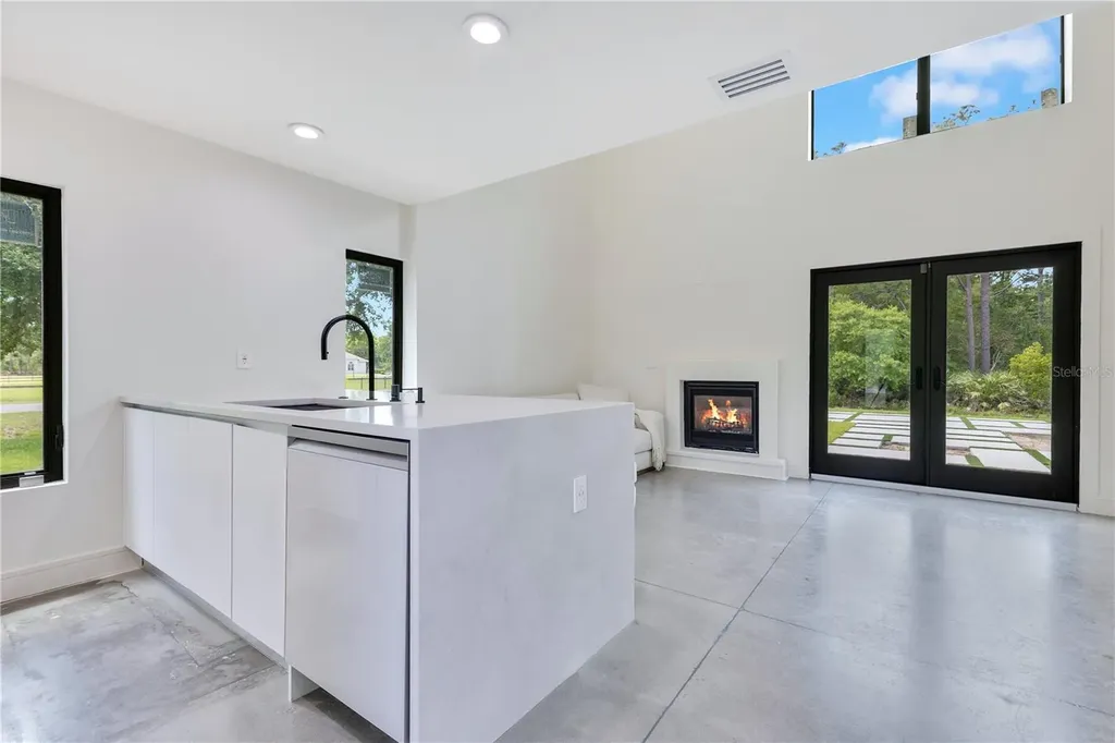 19925 Quinella Street Orlando FL 32833