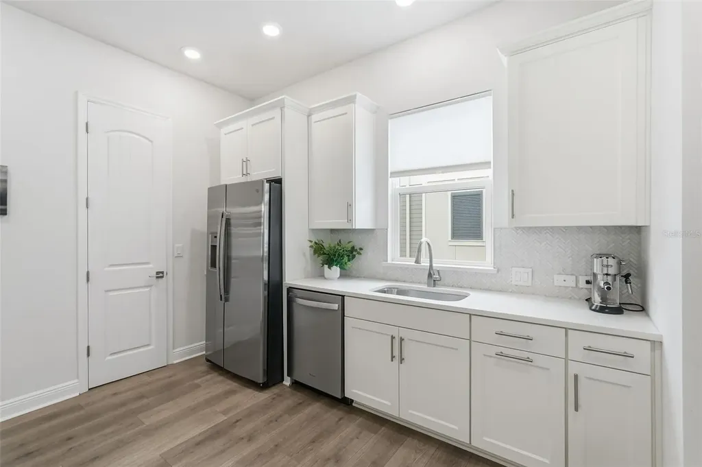 262 8th Street N St Petersburg FL 33701