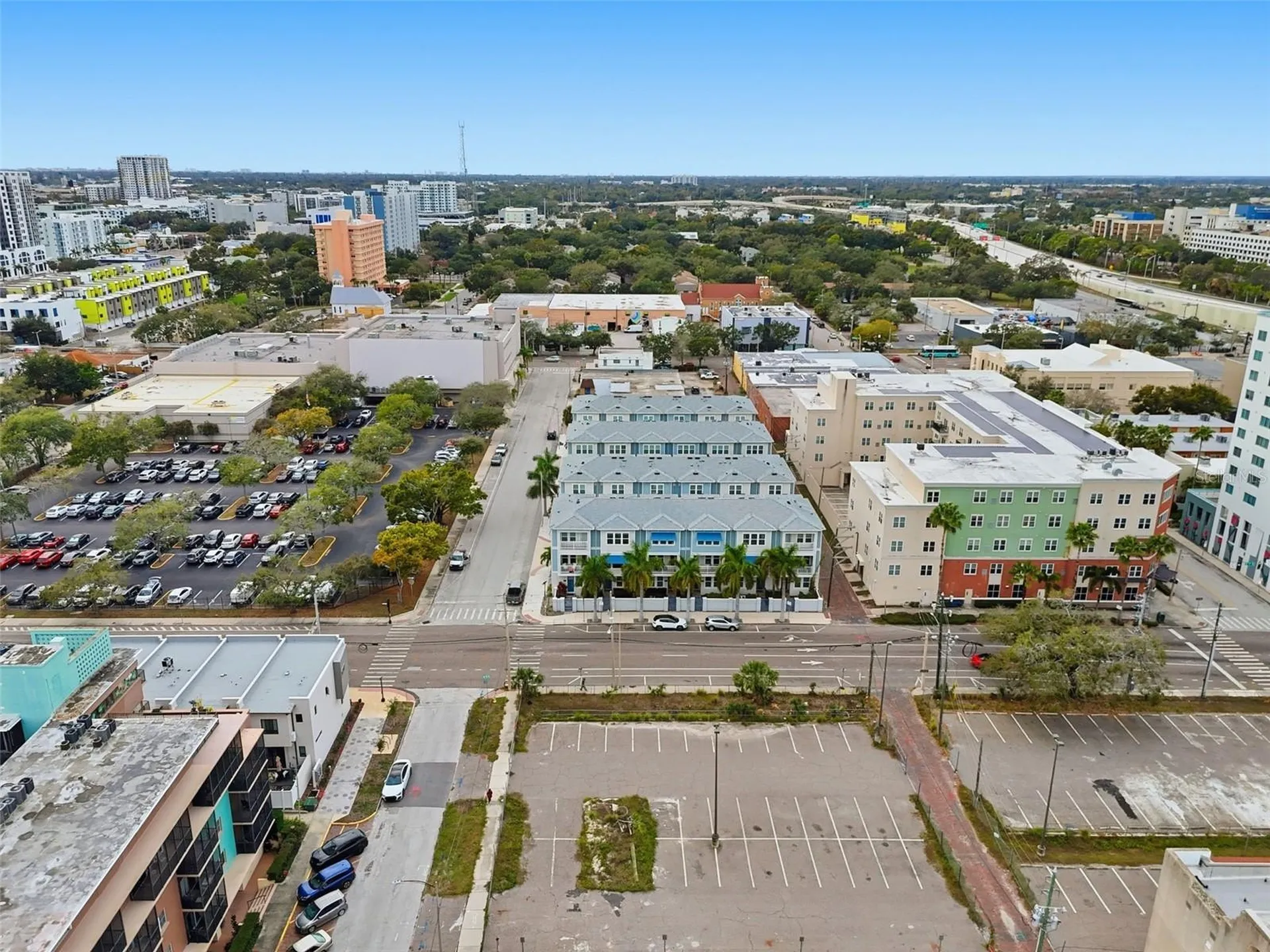 262 8th Street N St Petersburg FL 33701