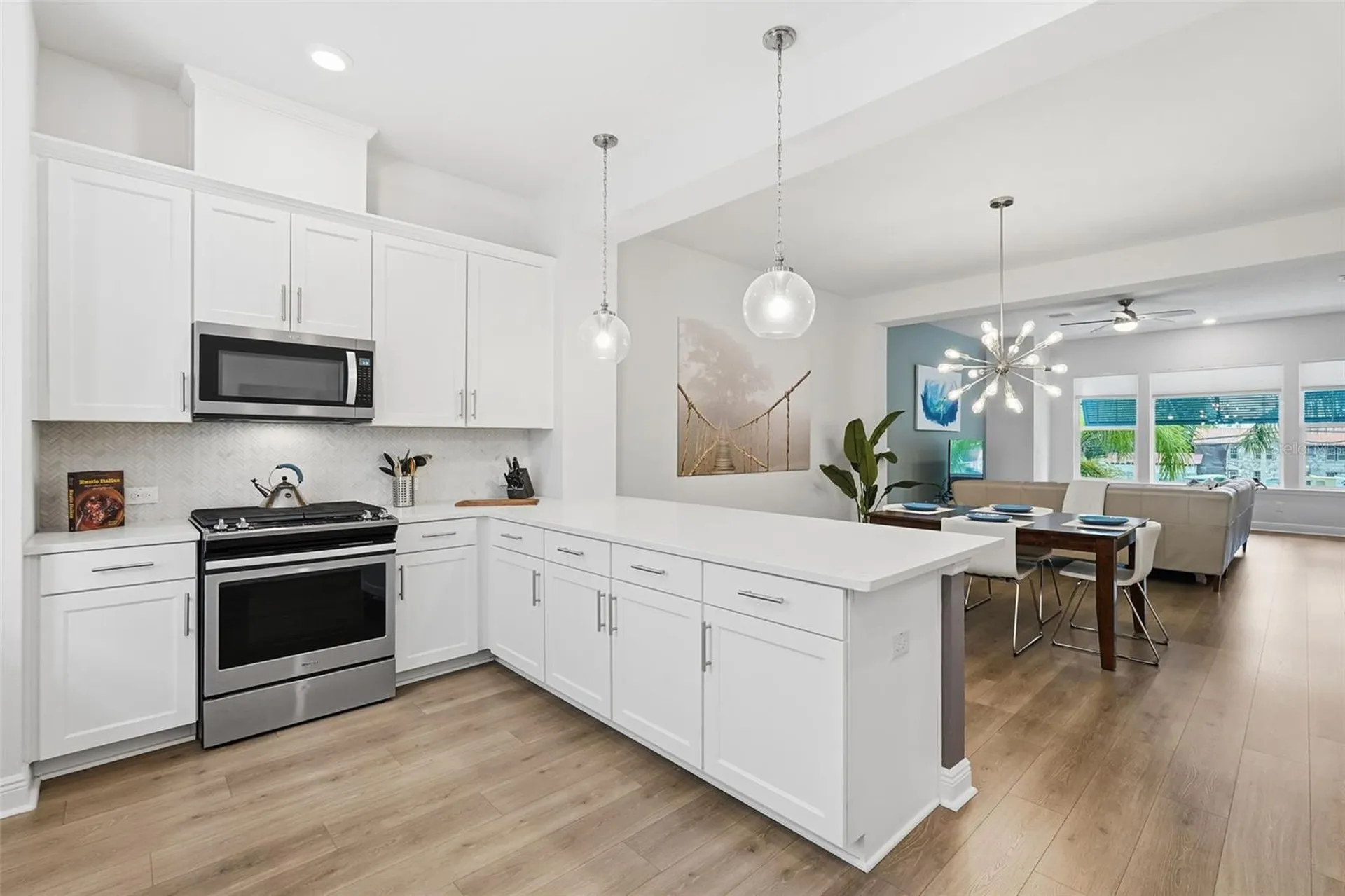 262 8th Street N St Petersburg FL 33701