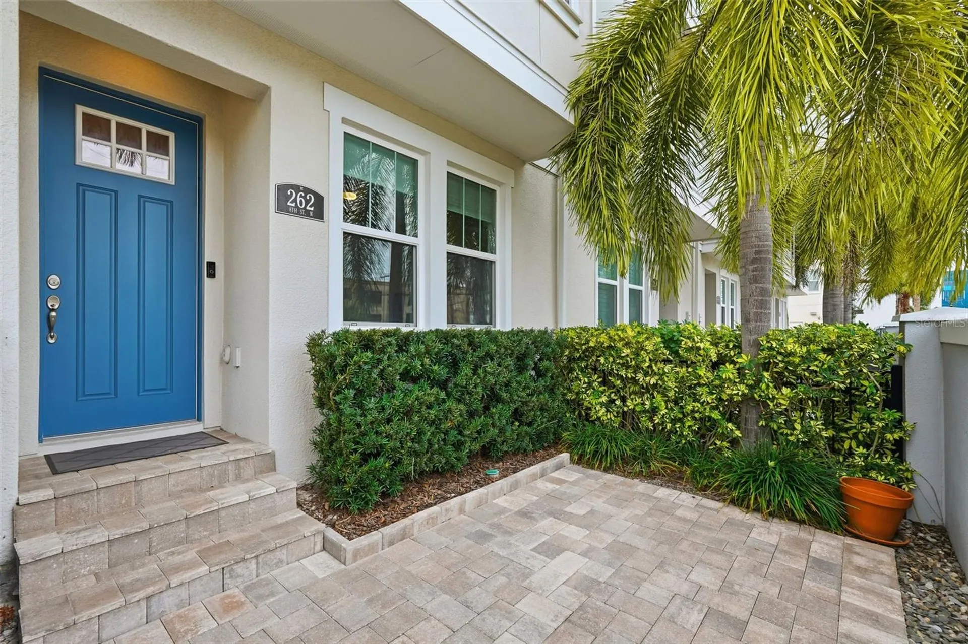 262 8th Street N St Petersburg FL 33701