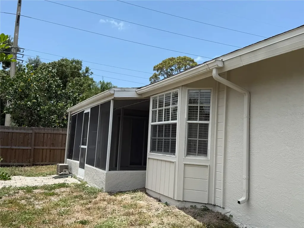 5295 Ashton Pines Lane Sarasota FL 34231