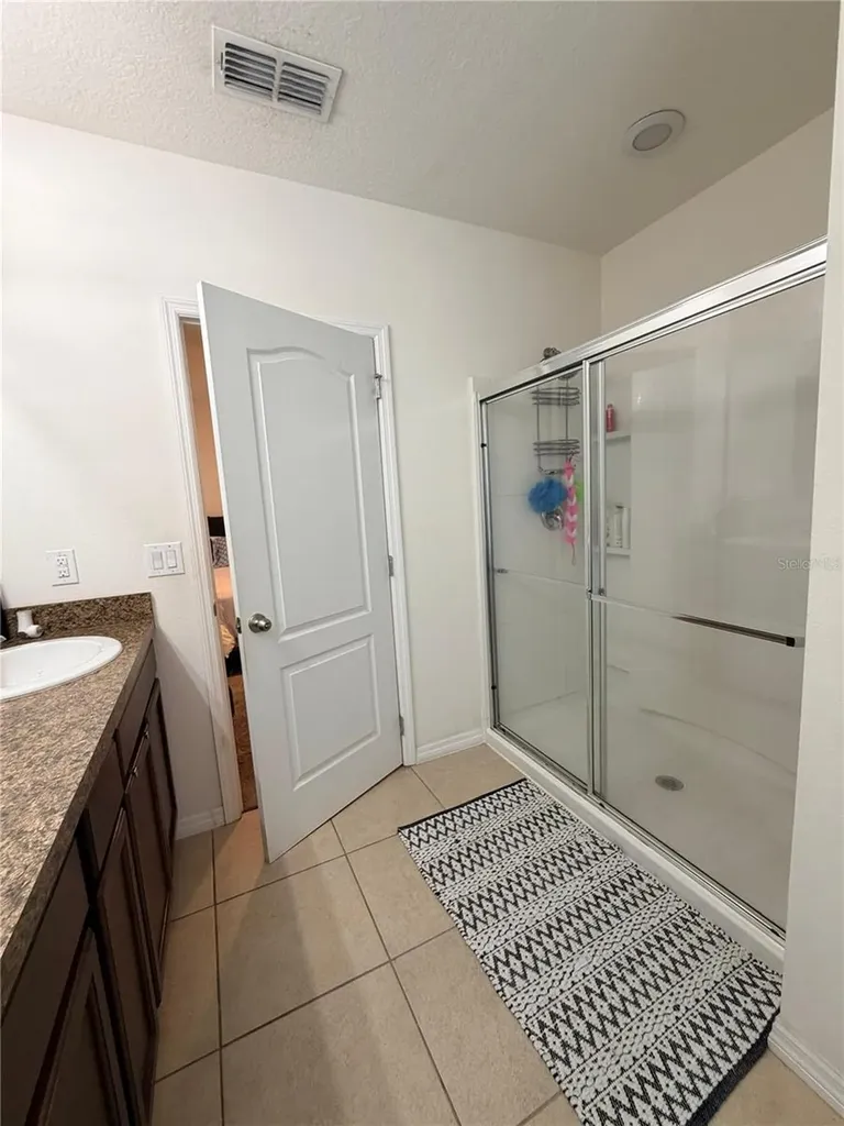 3740 Seneca Club Loop Orlando FL 32808