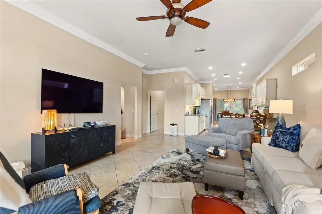 370 Meandering Way Polk City FL 33868