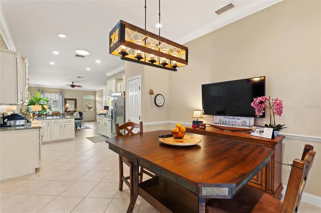 370 Meandering Way Polk City FL 33868