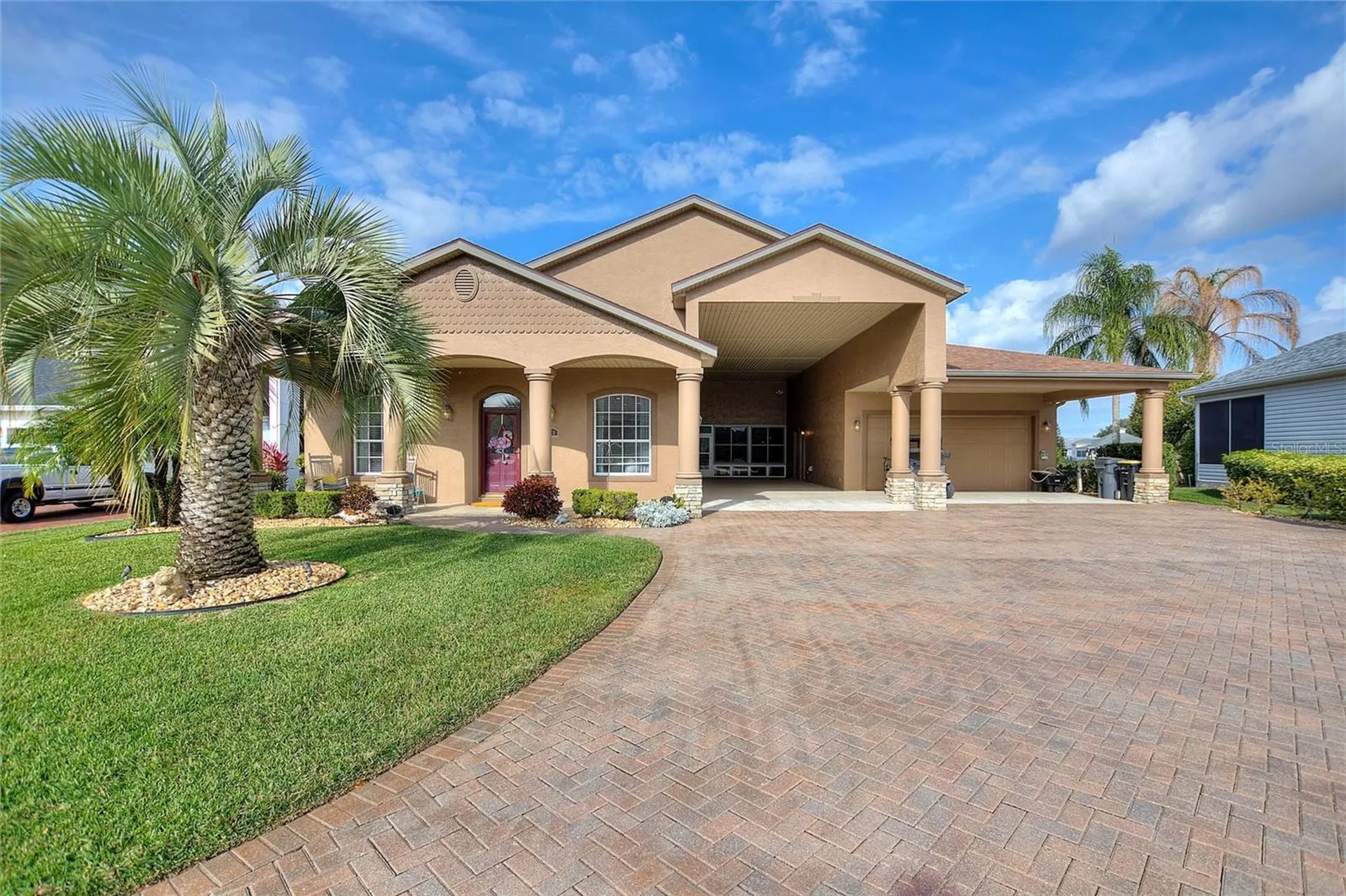 370 Meandering Way Polk City FL 33868