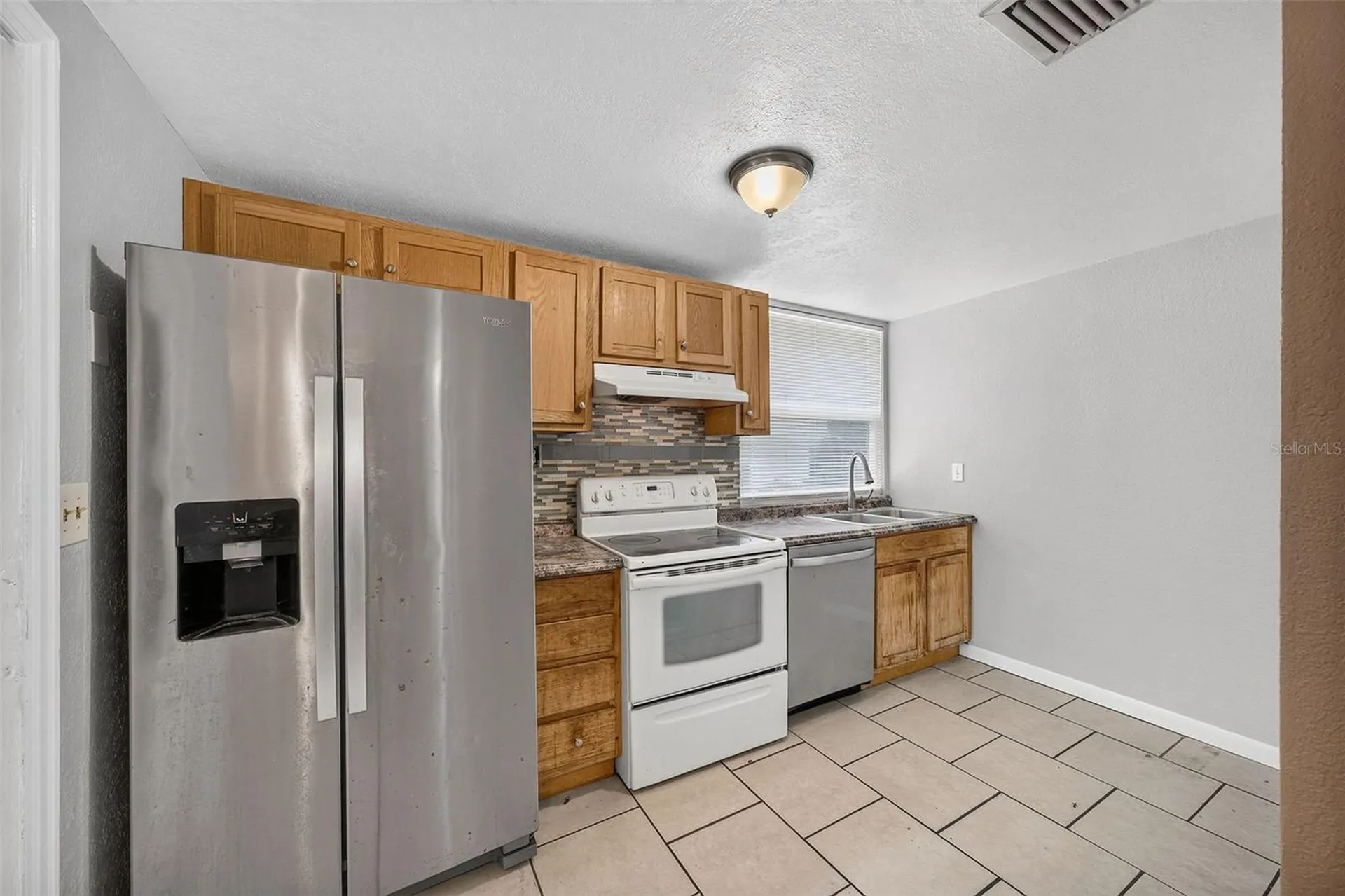 708 N Saint Clair Abrams Avenue Tavares FL 32778