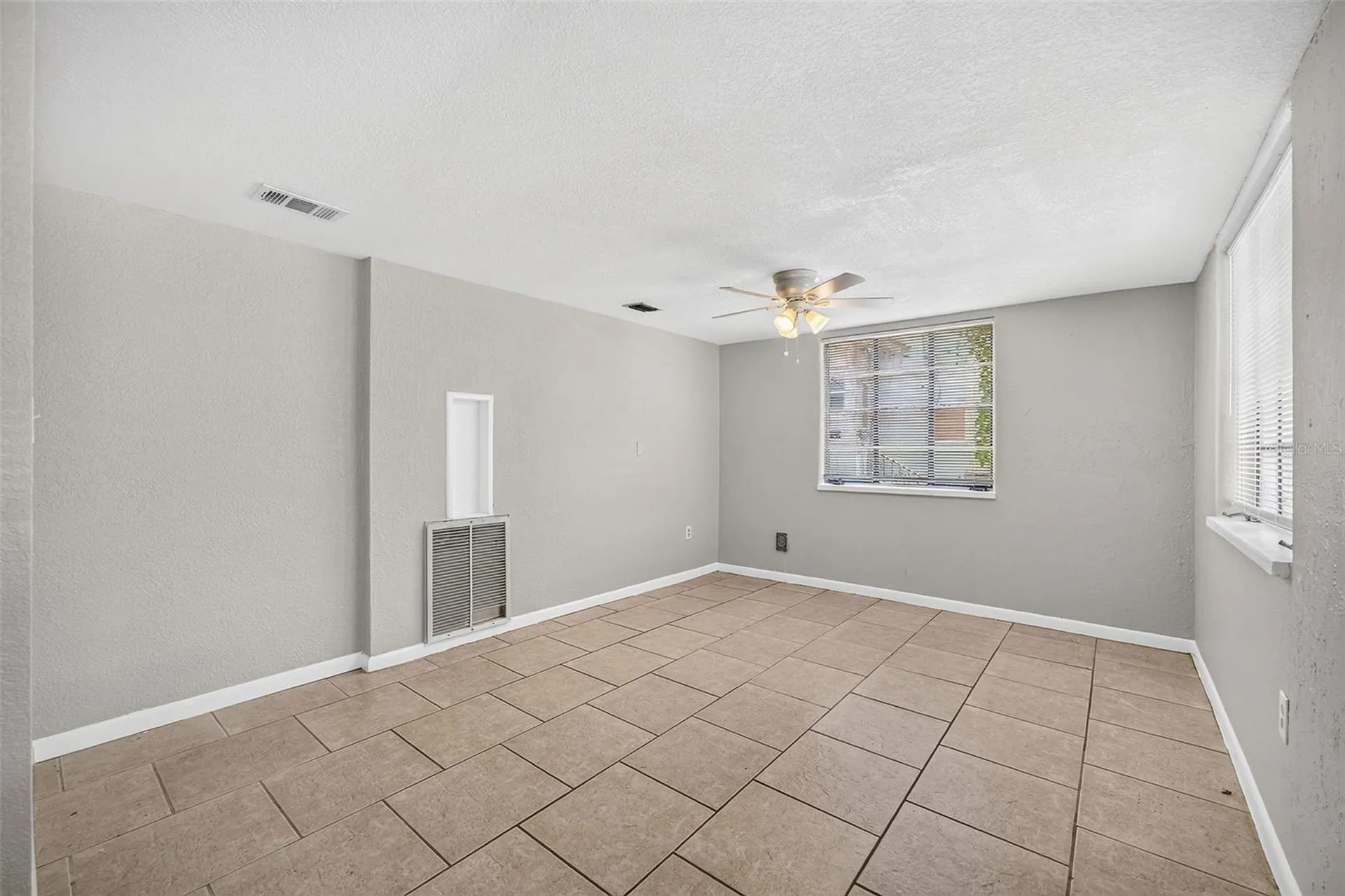 708 N Saint Clair Abrams Avenue Tavares FL 32778