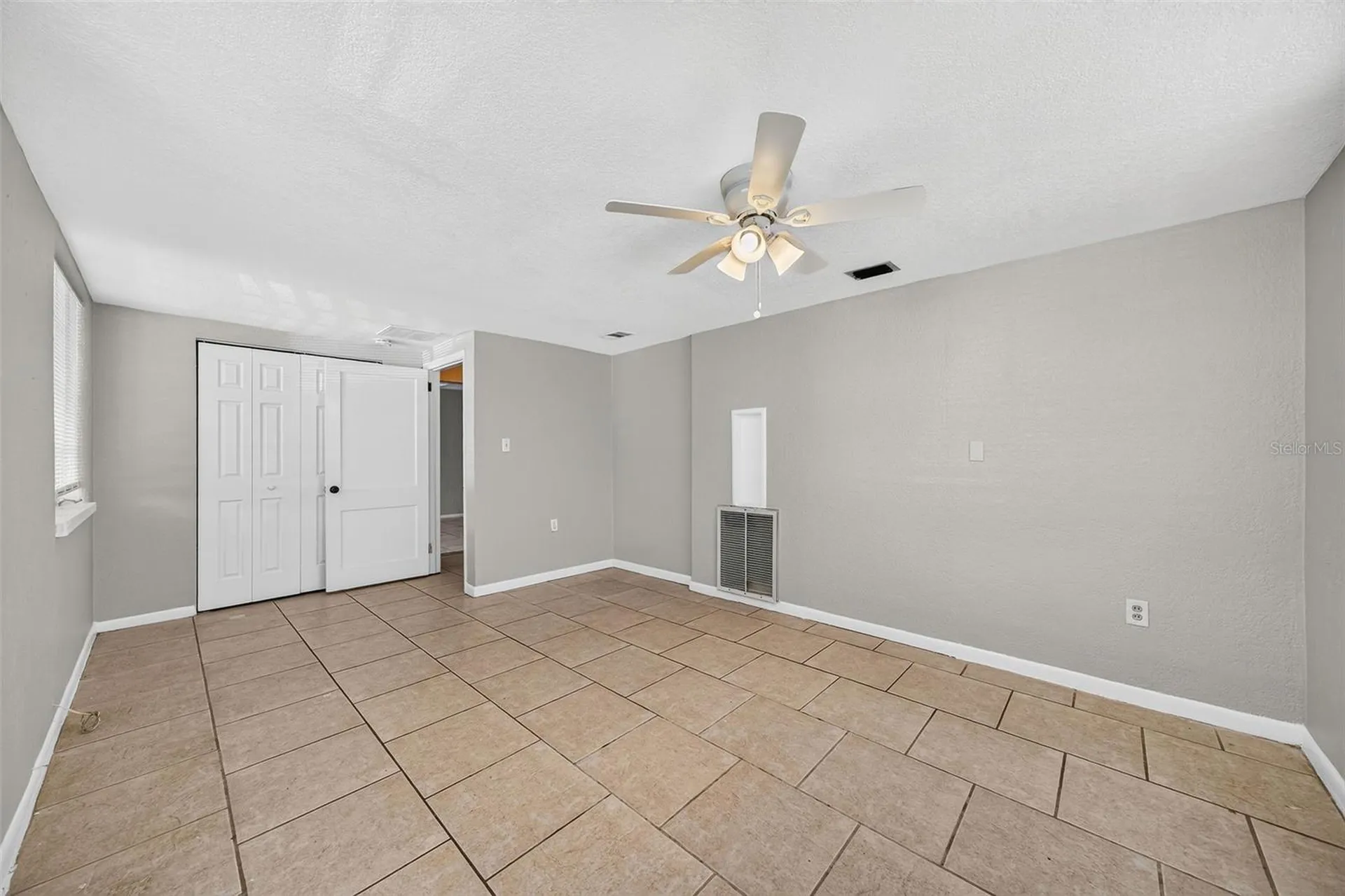 708 N Saint Clair Abrams Avenue Tavares FL 32778