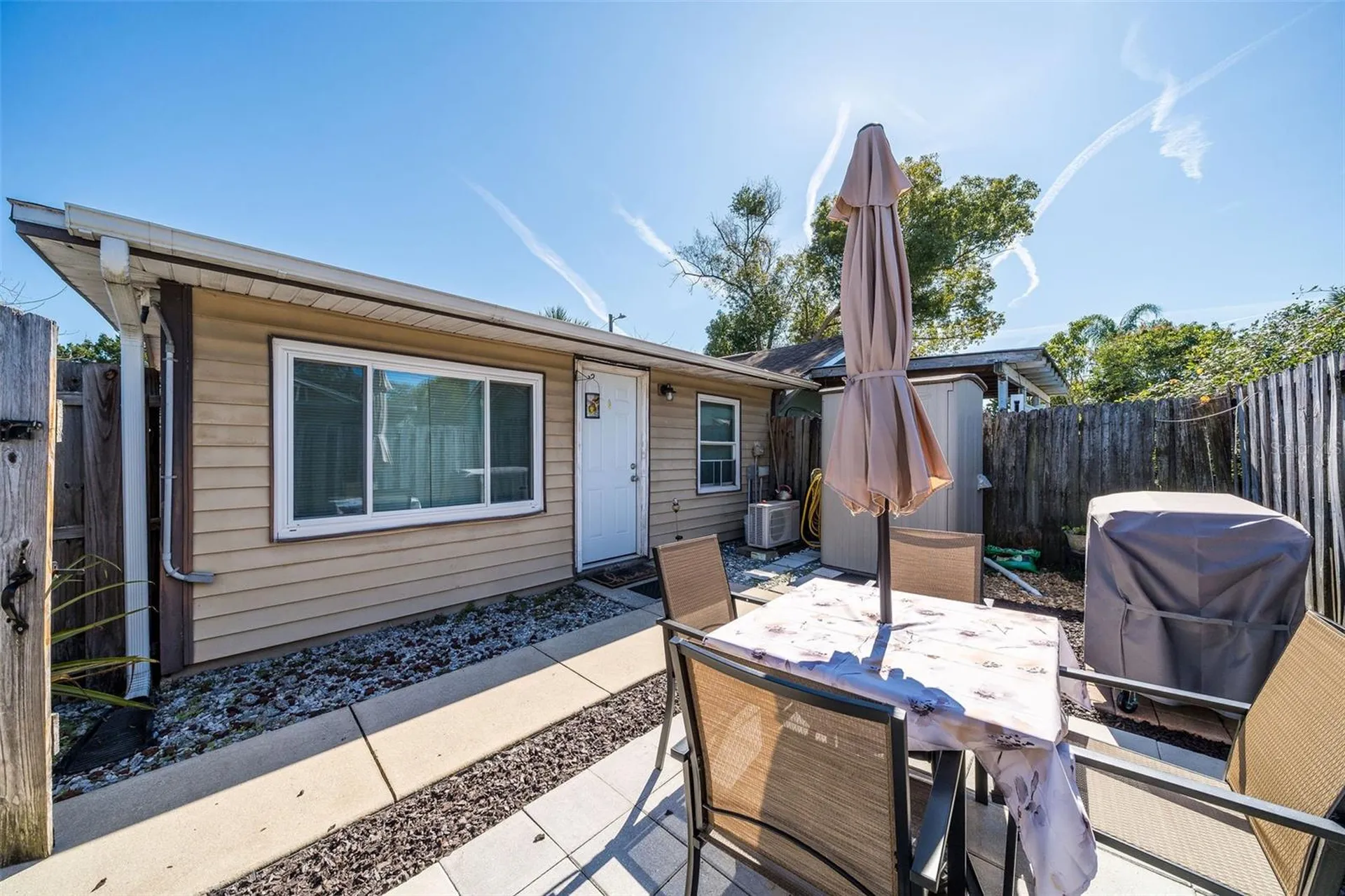 708 N Saint Clair Abrams Avenue Tavares FL 32778