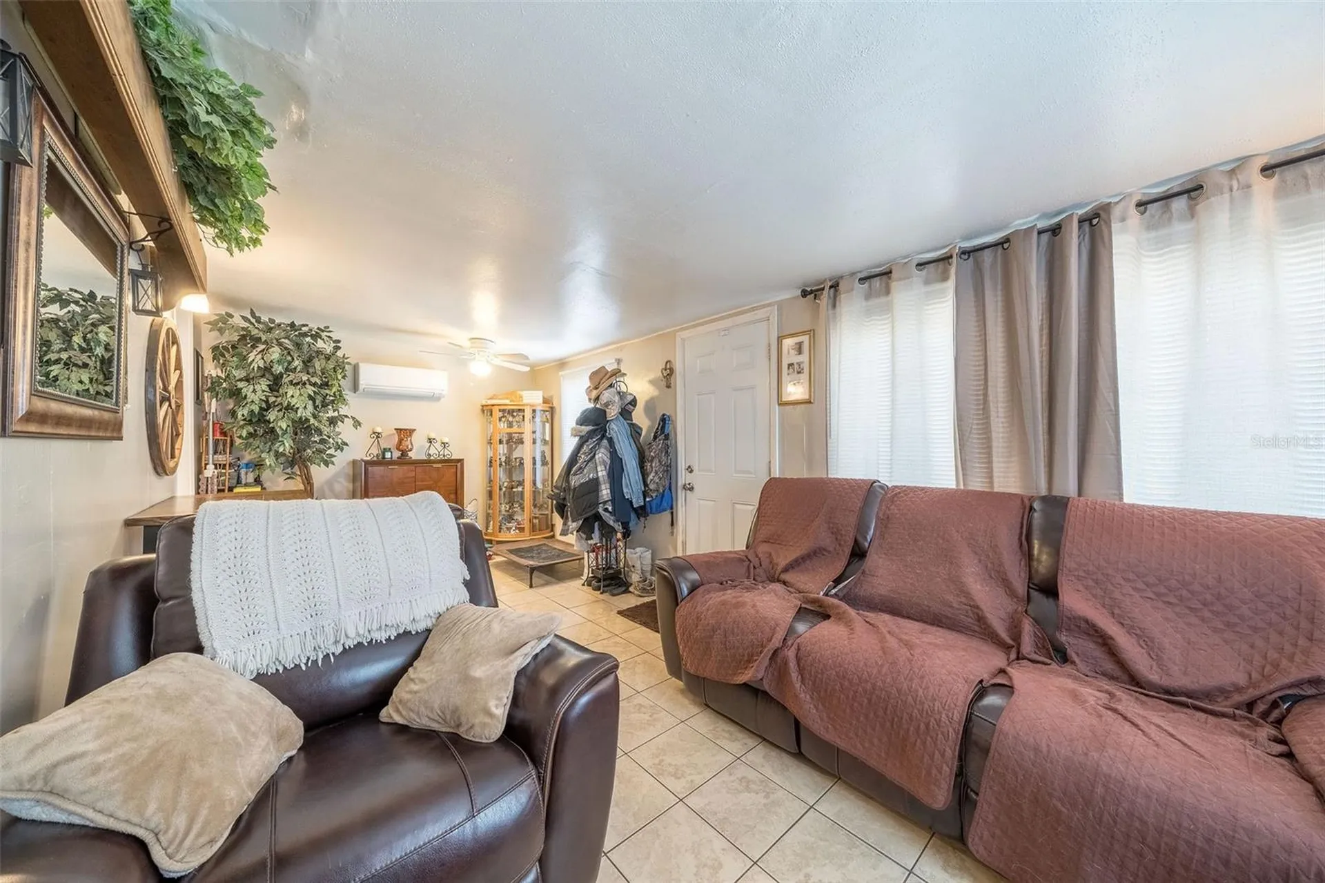 708 N Saint Clair Abrams Avenue Tavares FL 32778