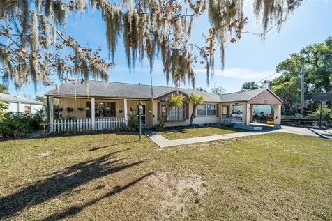 708 N Saint Clair Abrams Avenue Tavares FL 32778