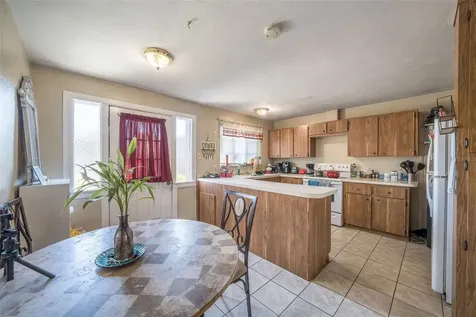 708 N Saint Clair Abrams Avenue Tavares FL 32778
