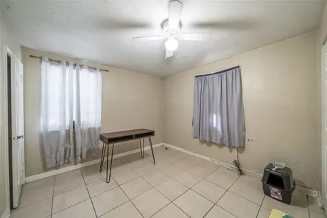 708 N Saint Clair Abrams Avenue Tavares FL 32778