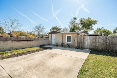 708 N Saint Clair Abrams Avenue Tavares FL 32778