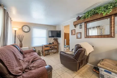 708 N Saint Clair Abrams Avenue Tavares FL 32778