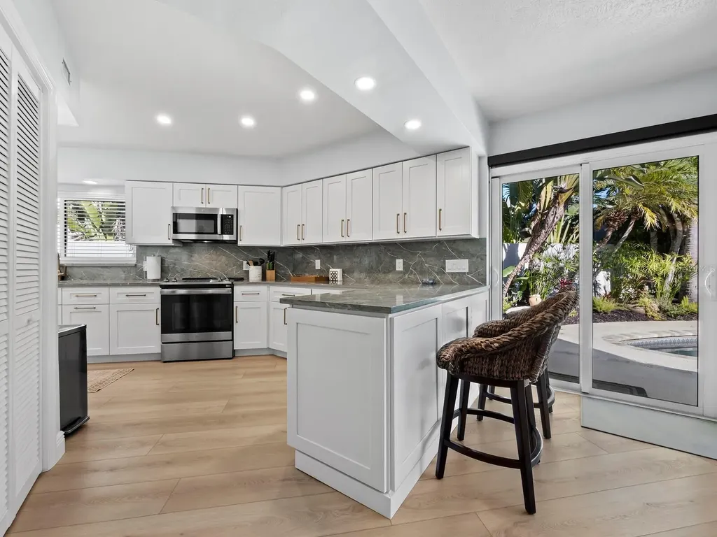 1186 Westway Drive Sarasota FL 34236