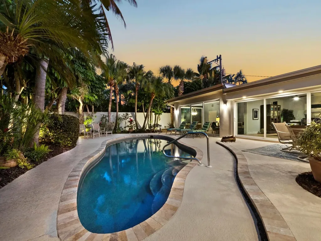 1186 Westway Drive Sarasota FL 34236