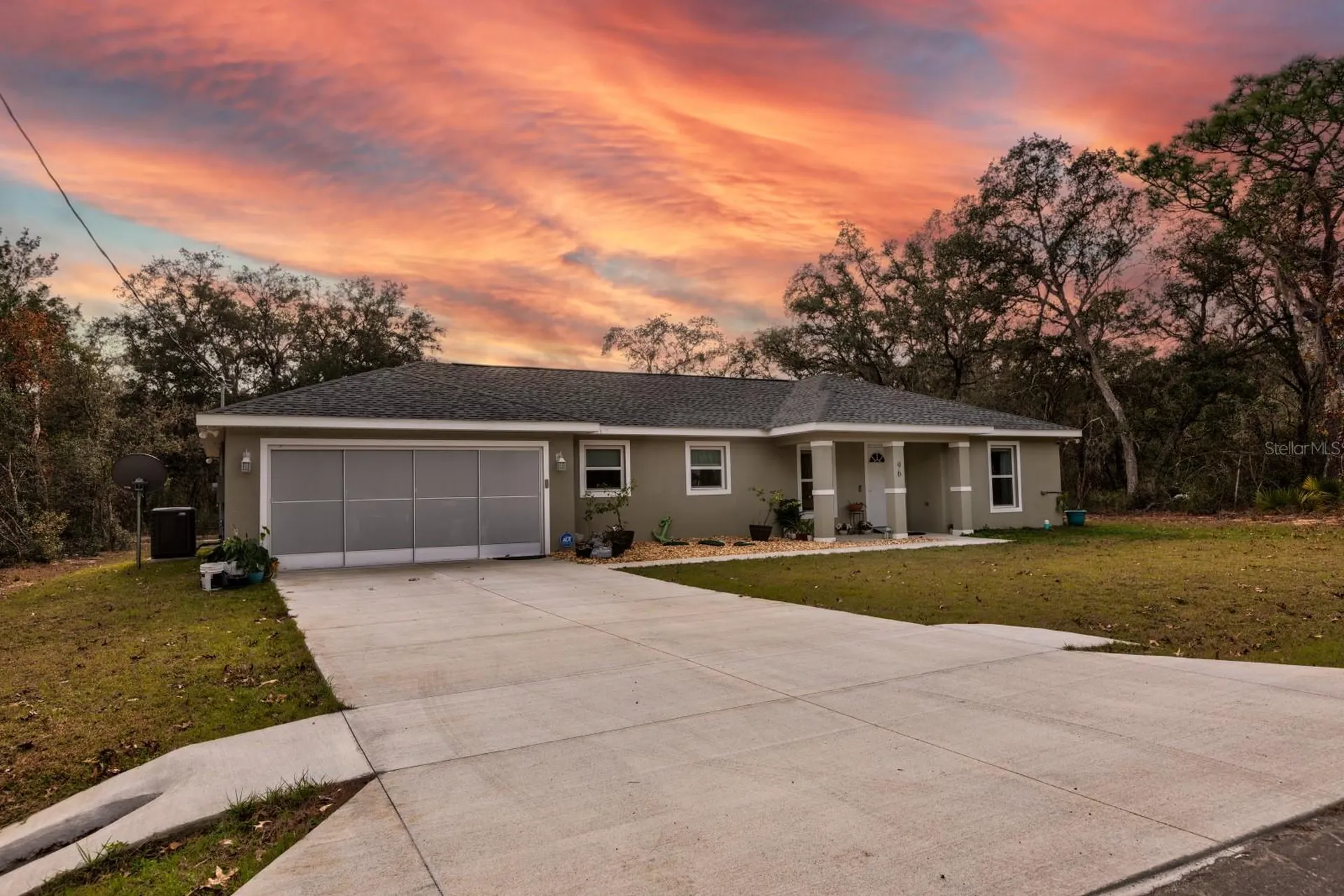 96 Fisher Way Trail Ocklawaha FL 32179