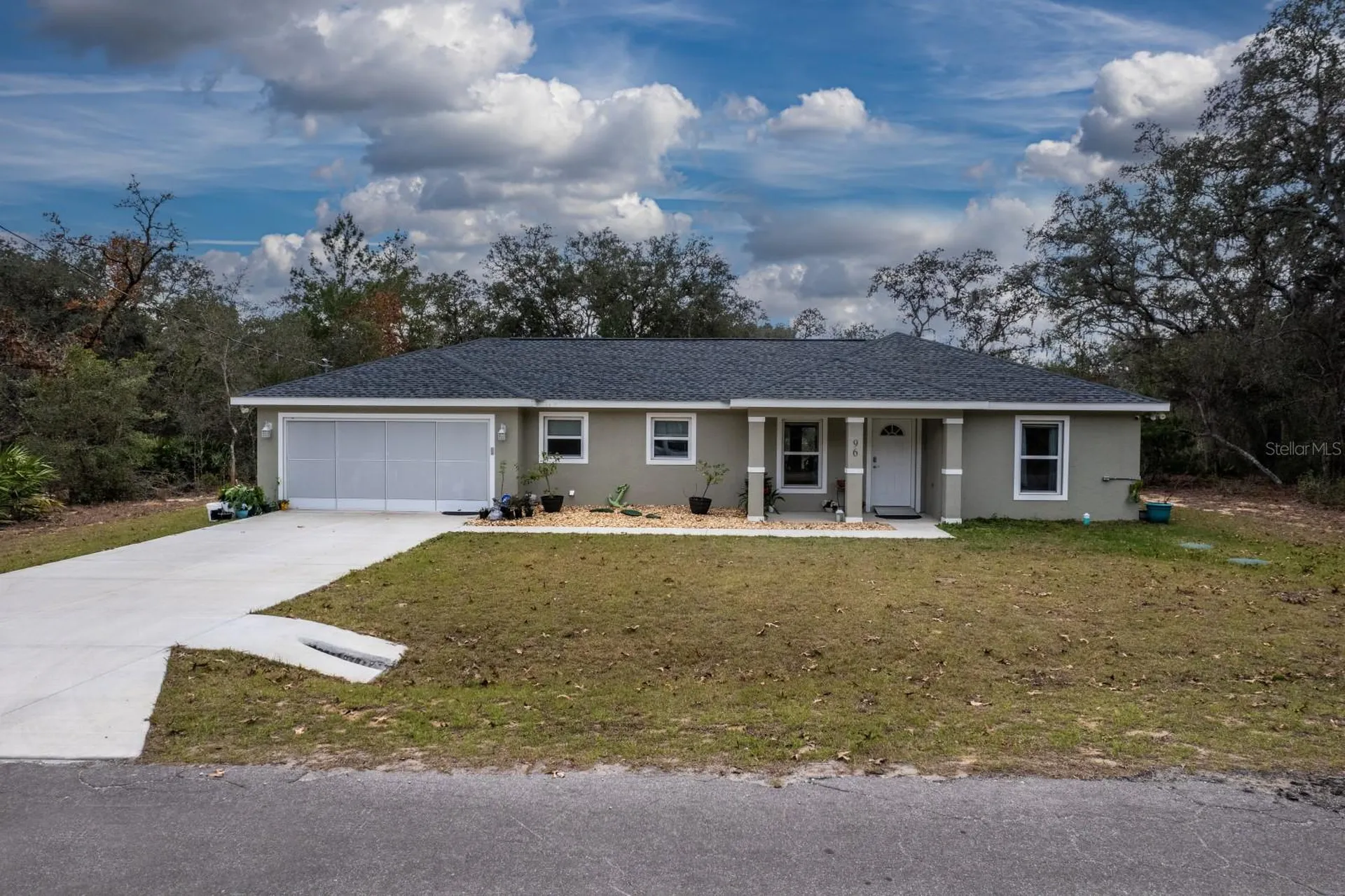 96 Fisher Way Trail Ocklawaha FL 32179