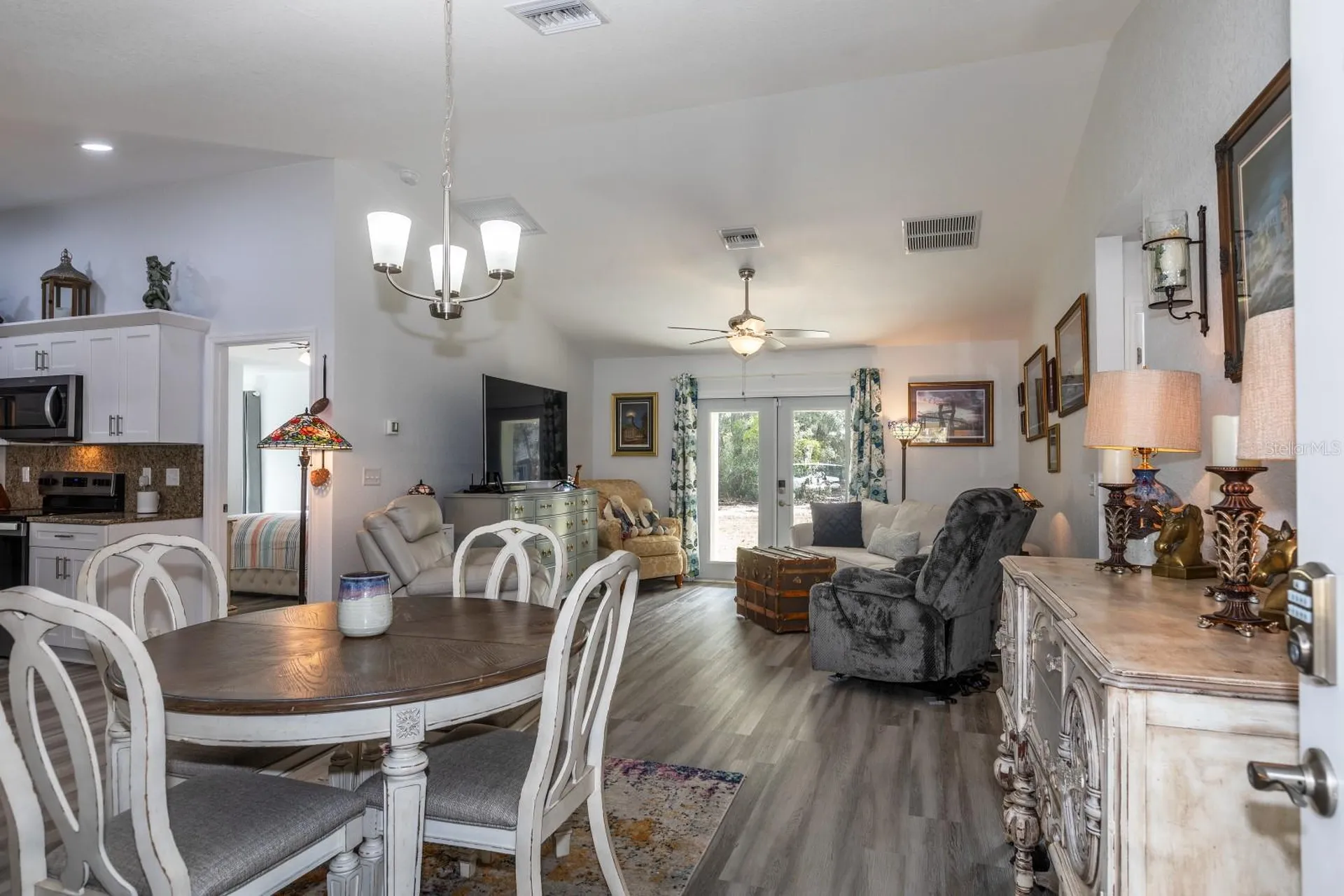 96 Fisher Way Trail Ocklawaha FL 32179