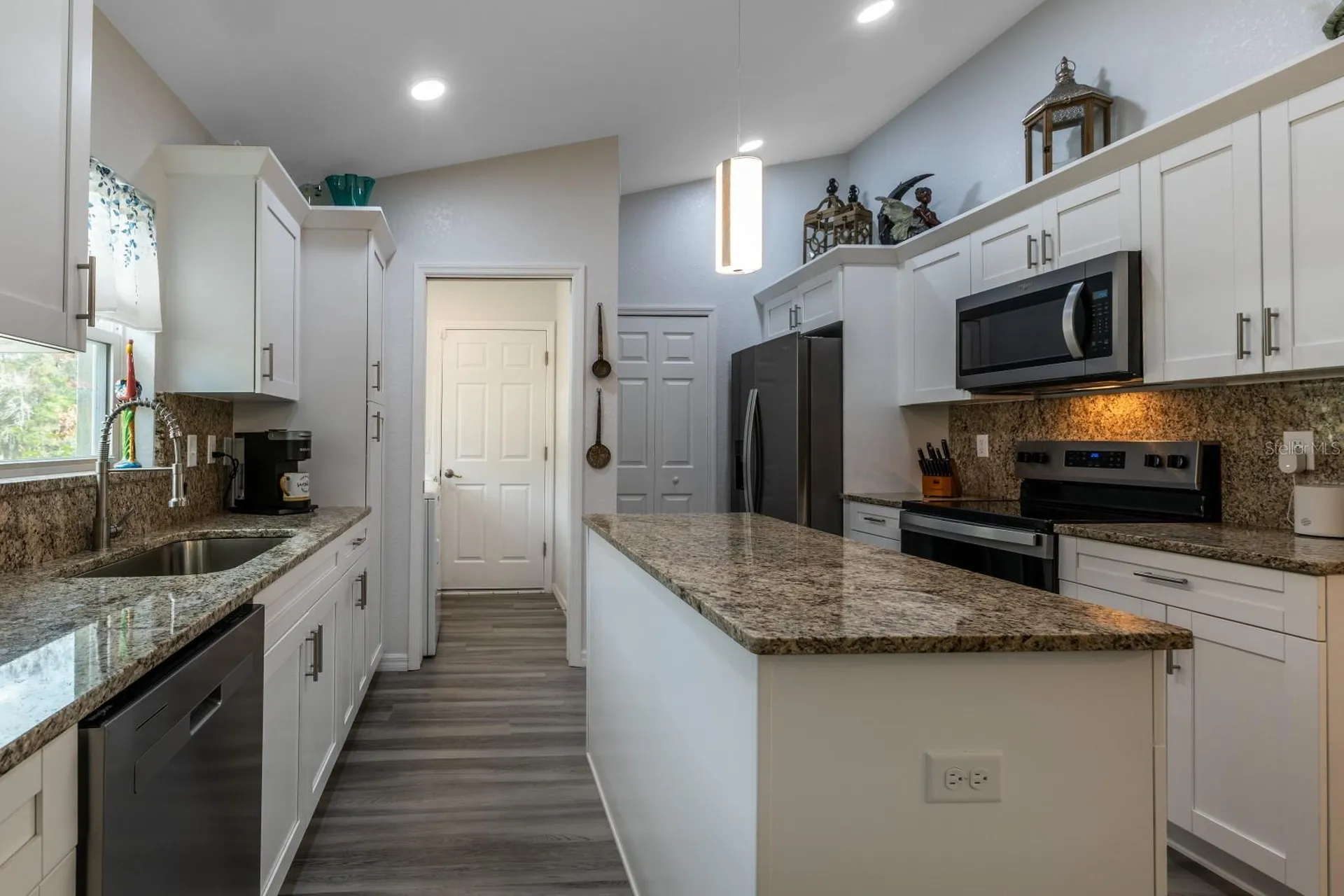 96 Fisher Way Trail Ocklawaha FL 32179