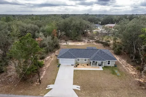 96 Fisher Way Trail Ocklawaha FL 32179