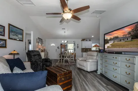96 Fisher Way Trail Ocklawaha FL 32179