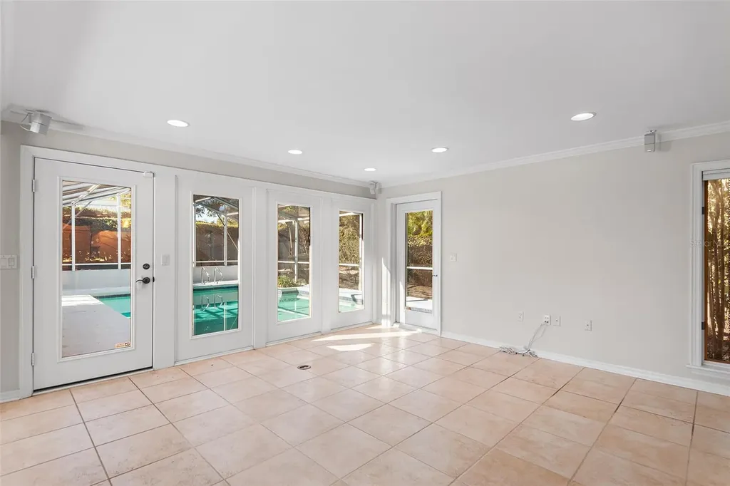 1249 Lake Point Drive Lakeland FL 33813